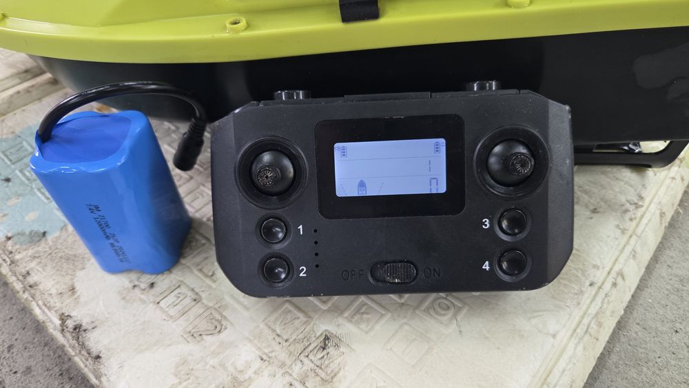 Кораблик flytec d20 GPS 12a + 12a