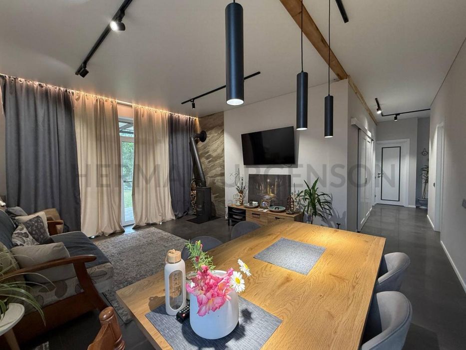 Продаж будинку 127 м.кв / 6 соток / Розівка