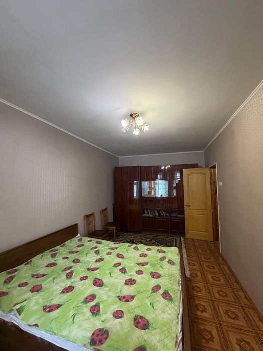 Продам 1-к квартиру на вул. Скісной (Косвенной), Молдаванка. (3-329-261)