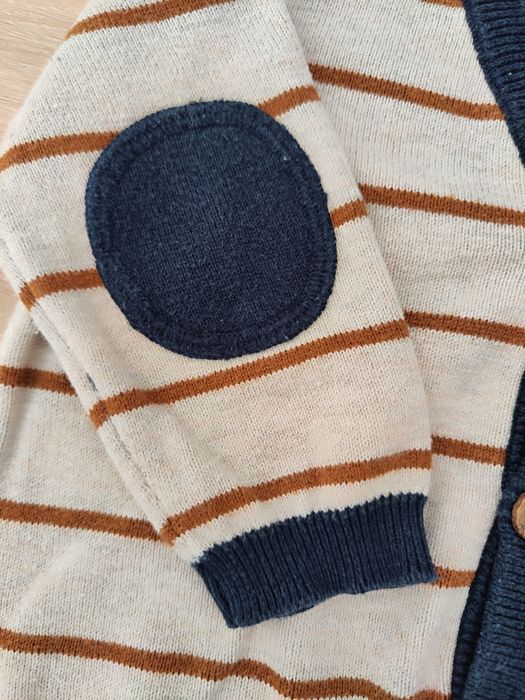 Sweter zapinany kardigan 68