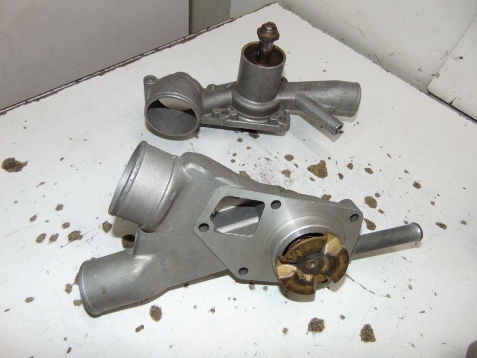 Peugeot 404/504/505 bomba de água