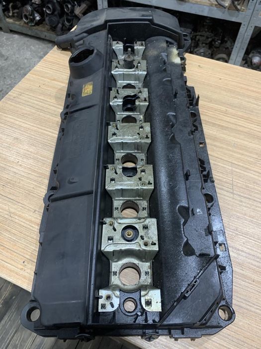 Крышка клапанная BMW m52 m54