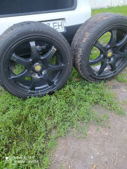 Легкосплавные диски Platin 7.5J×17H2 ET 47с резиной на Фольксваген Шко