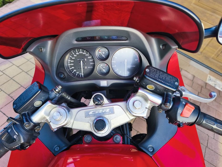 Honda CBR 1000F dual SC 24