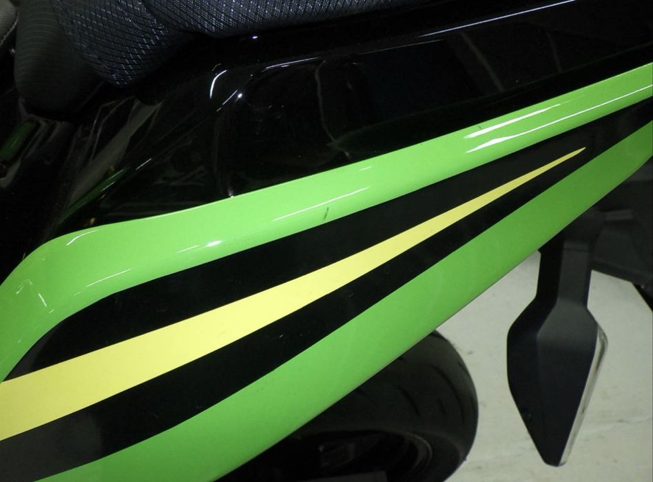 Kawasaki Ninja 400 2023  рік