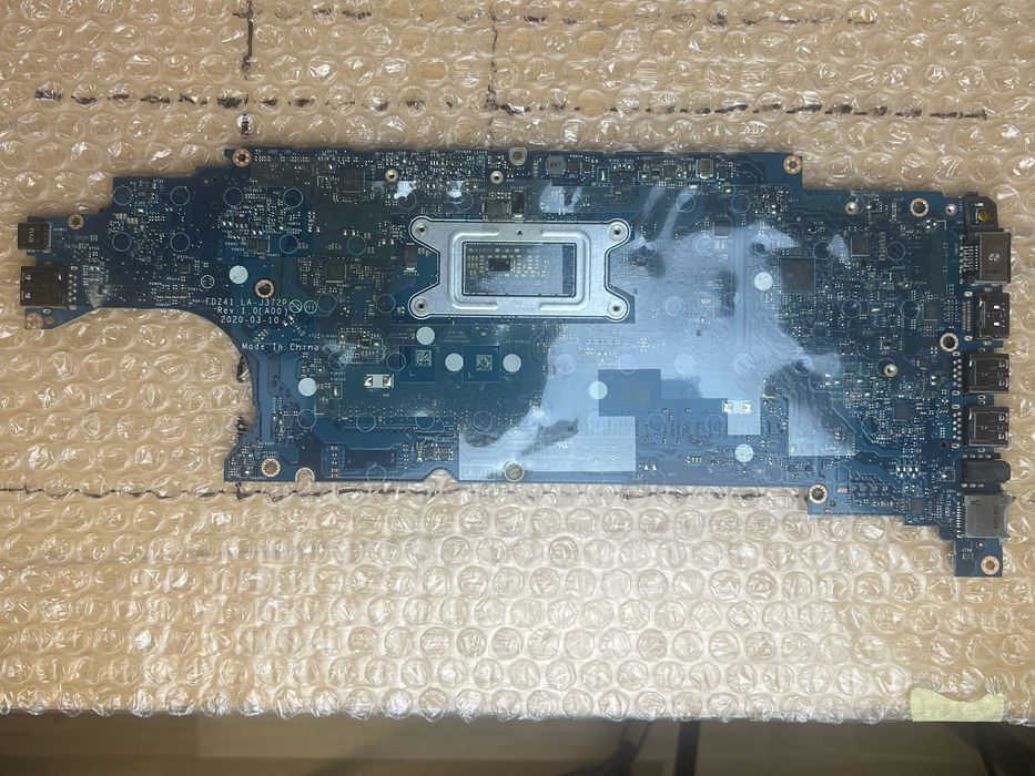 Материнська плата i5-10310U Dell Latitude 5410