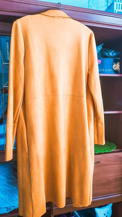 Płaszcz płaszczyk narzutka Zara M 38 żółty rudy damski