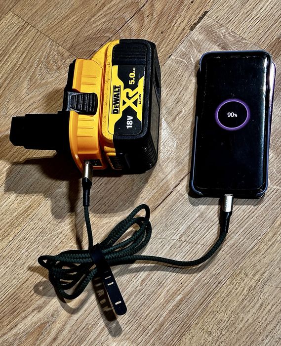 Mlotowiertarka Dewalt dch 133