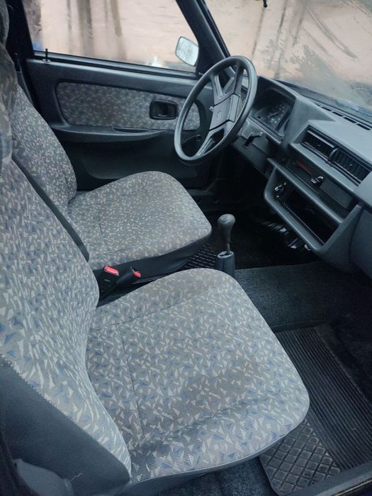 Продам автомобіль Славута