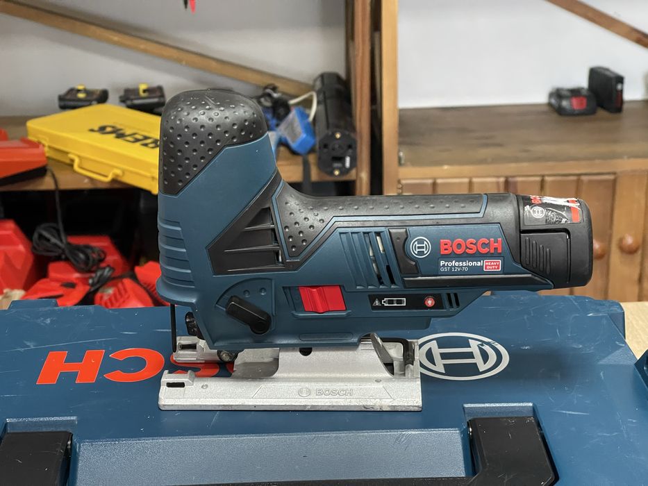 Bosch GST 12V-70 L-Boxx / акумуляторний лобзик Бошь12V