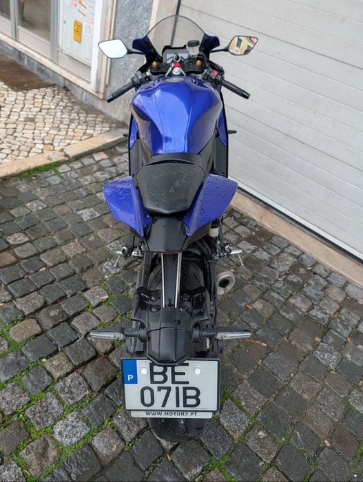 Yamaha R7 Original