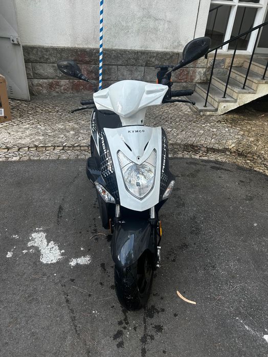 Vendo mota 50cc toda em dia