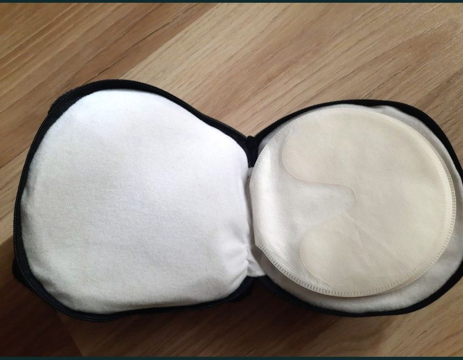 Сумочка-футляр для зберігання CD дисків.