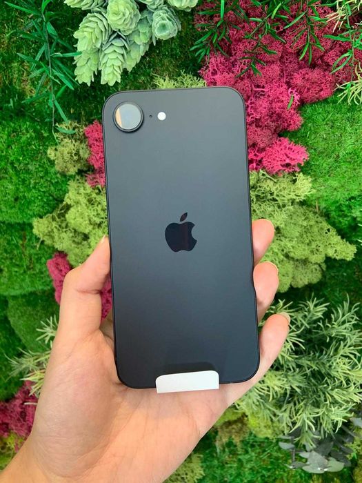 iPhone 16E - Como Novos - Possibilidade de Financiamento