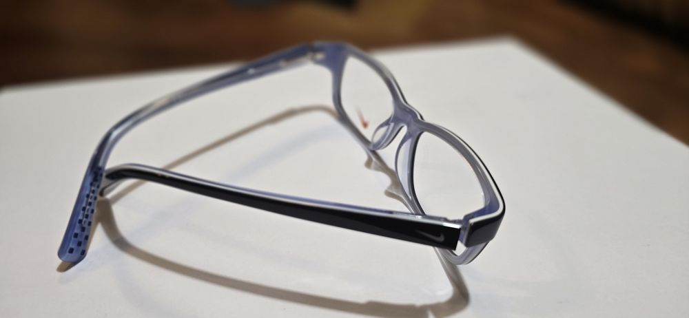 Nowe dziecięce oprawki Nike Vision, model 5513, prod. włoskiej