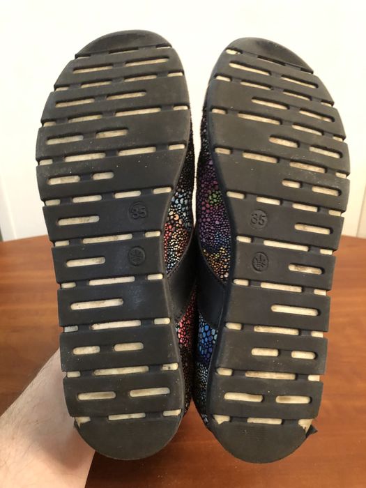 Туфли для девочки 35 р