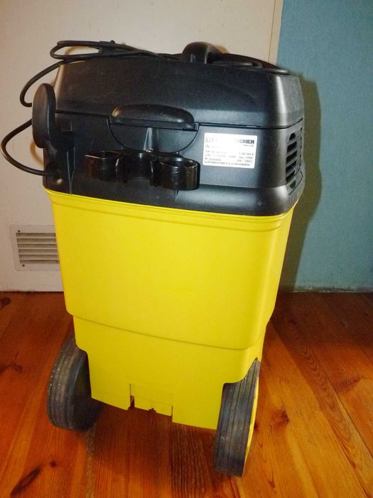 Odkurzacz przemysłowy Karcher NT 561 Eco