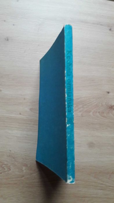 Kuchnia ormiańska tłum.Trafisz-Zalewska 240 stron wydanie z 1987 roku