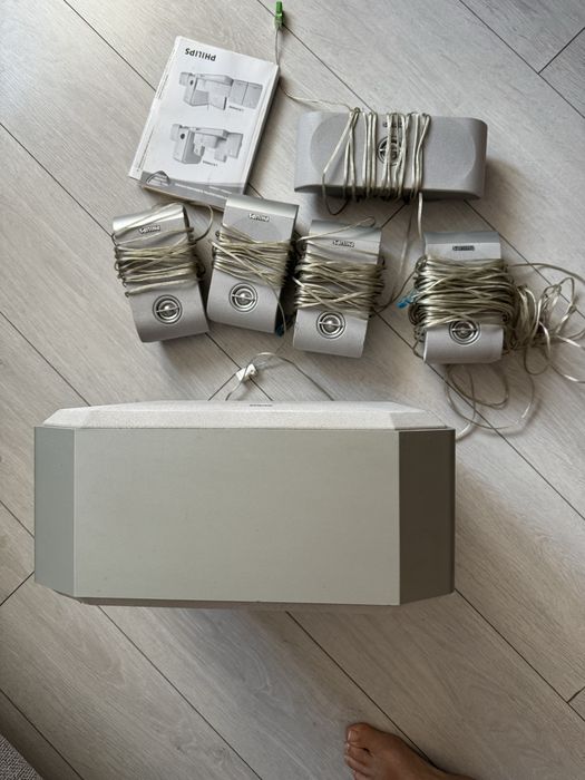 DVD  Philips плеєр з колонками
