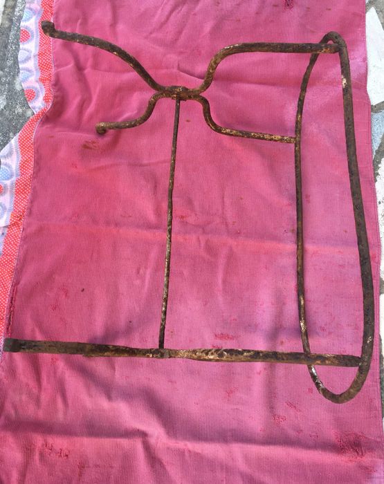 Base de bidé em ferro em bom estado,anos 50