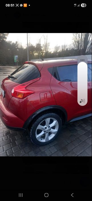 Ниссан  " джук".