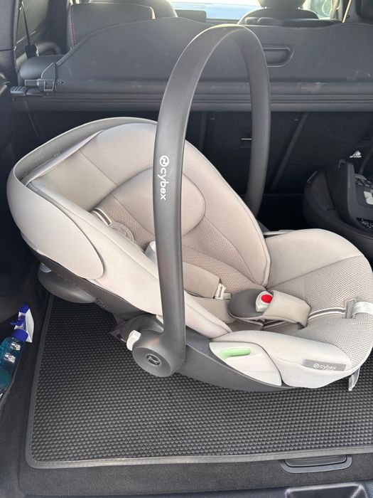 Ovo Cloud G + Base Isofix