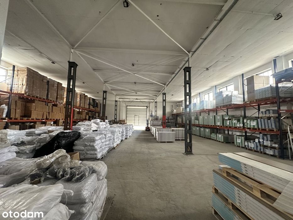 Przestronny lokal 450 m² w centrum z parkingiem 8500 zł netto