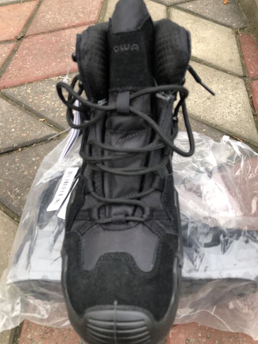 Ботинки Lowa тренинговые берцы