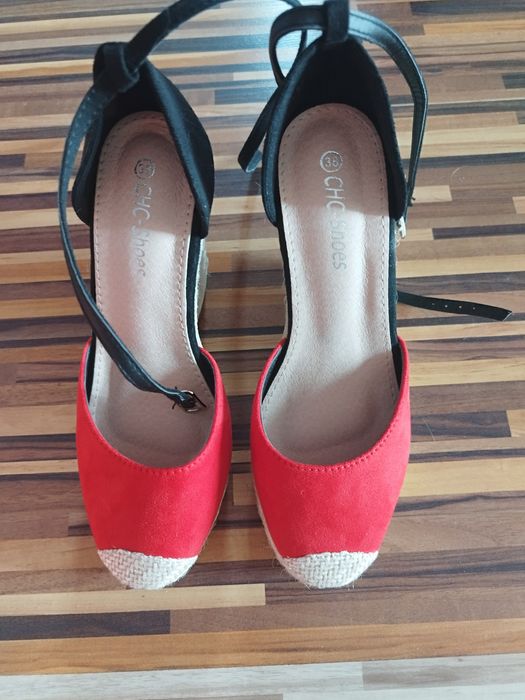 Nowe espadryle 38