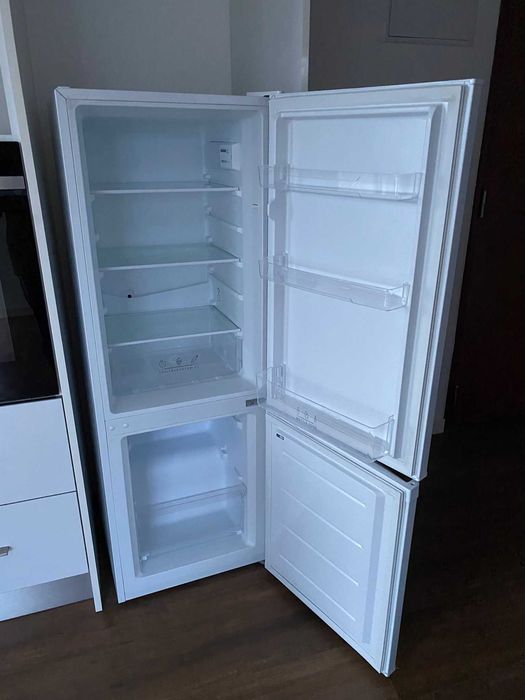 Frigorífico Combinado Selecline – Como Novo (Excelente Estado)