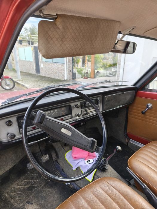 Vendo Datsun restaurado