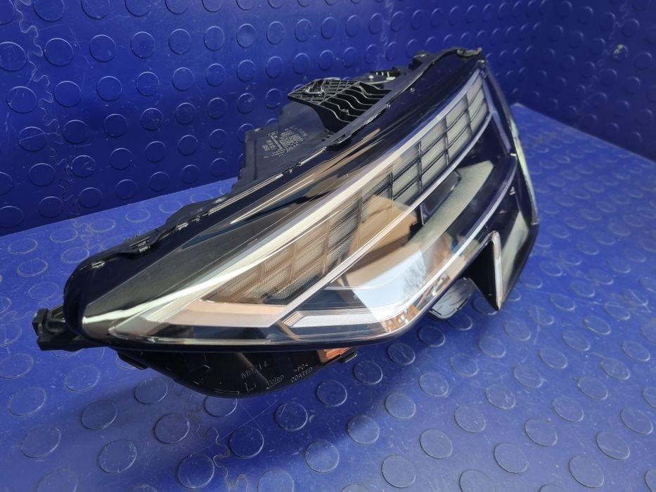 LAMPA FULL LED MATRIX przednia lewa kompletna AUDI A3 S3 RS3 8Y oem | 8Y0941035J