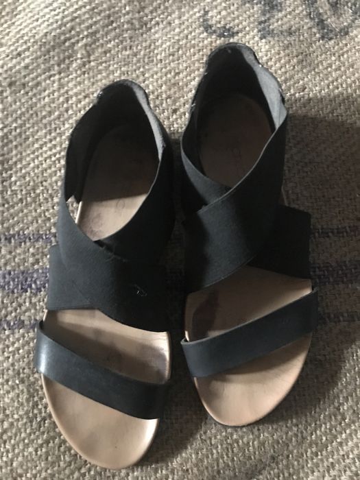 Buty Sandały Kazar 38 czarne, używane, skórzano-gumowe