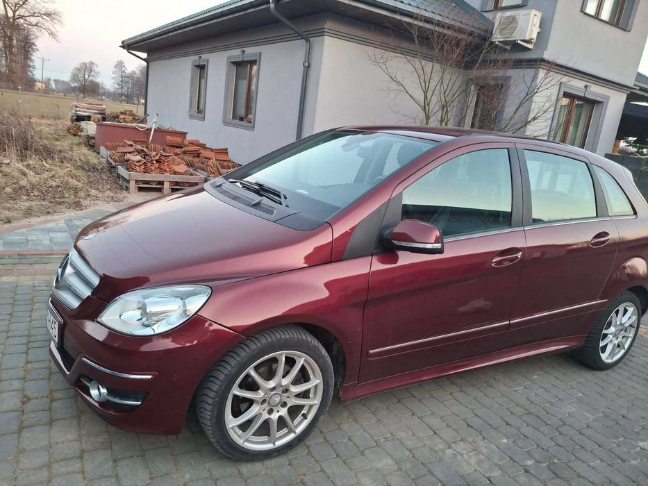 Sprzedam Mercedesa B klase 180