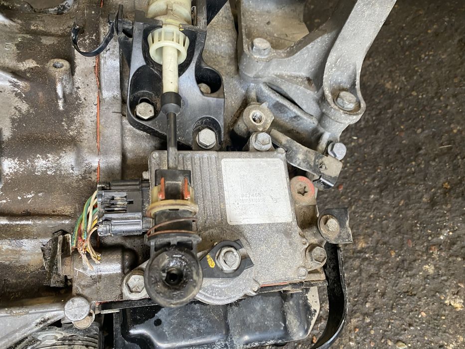 Skrzynia biegow peugot 508  2,2 oznaczenie bva