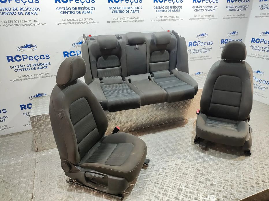 Conjunto Bancos Originais Tecido Audi A4 B8 Carro 5 Portas
