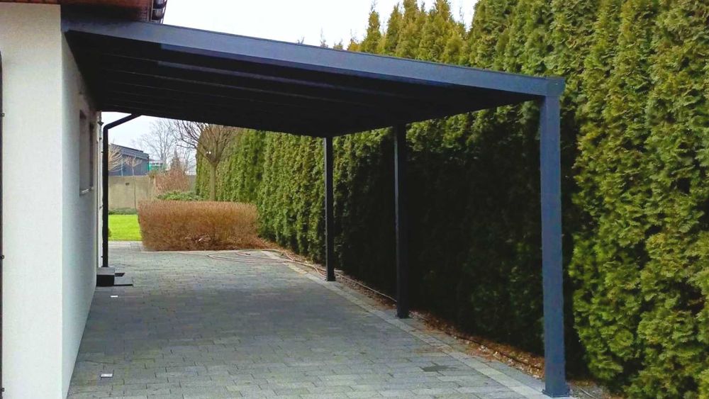 Wiata garażowa aluminiowa przyścienna