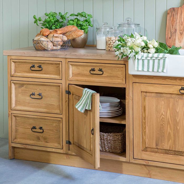 Zestaw mebli kuchennych w stylu rustykalnym - producent