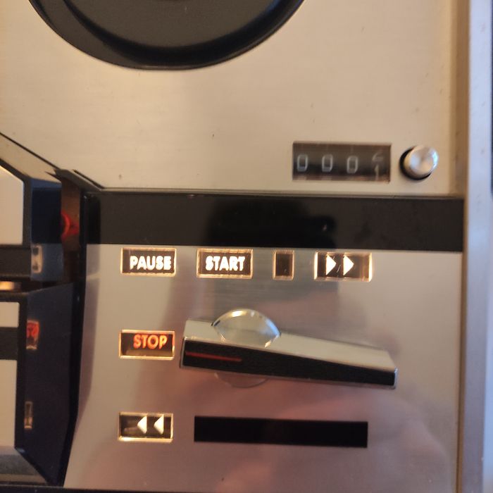 Бабинный магнитофон Грюндик