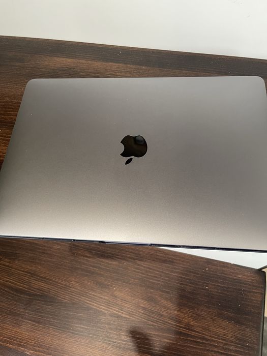 MacBook Pro 13ʼ /1Tb SSD /i7 /16Gb/Touch Bar