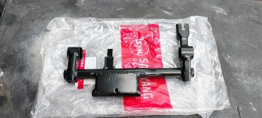 Sym Jet 14, Jet X 125 Wachacz Zawieszenie silnika. Nowe.