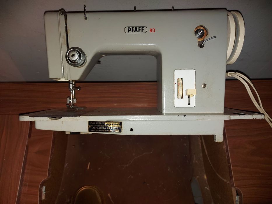 Maquina de costura Pffaf
