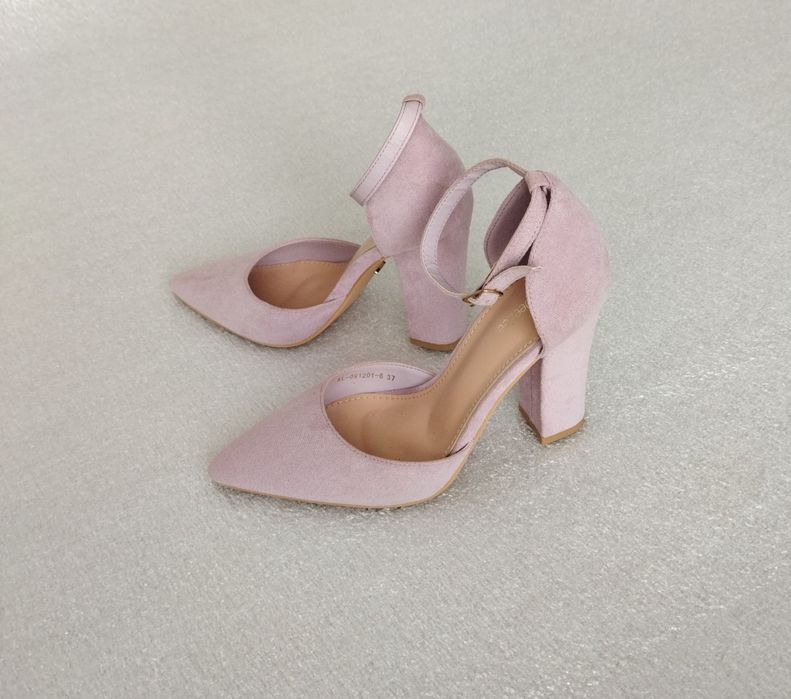 Туфли DeeZee 37 размер