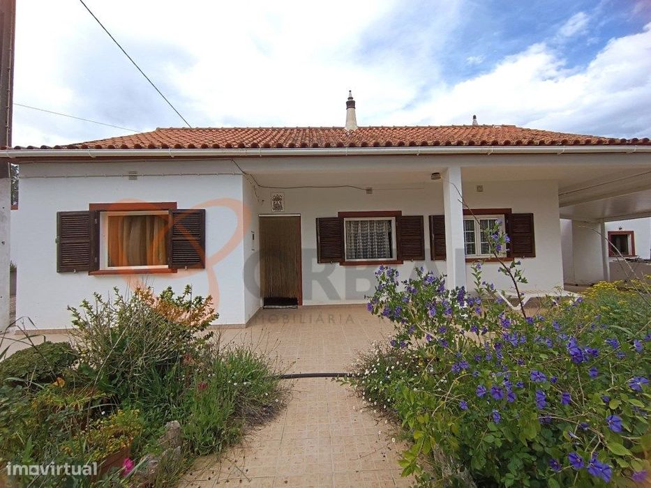 Moradia V3 com barragem para venda em Alte