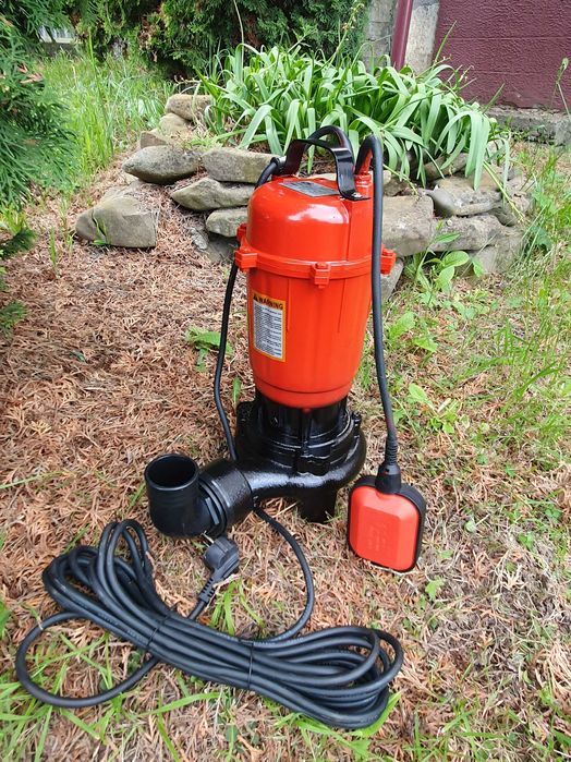 Насос 2,6 kW Фекальный Дренажный з НОЖОМ (ТІЛЬКИ ДОСТАВКА ПОШТОЮ)