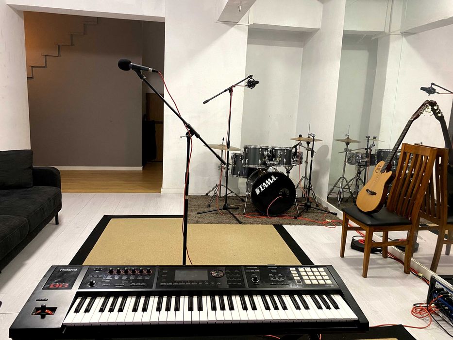 Sala de Ensaios E4ALL — equipada e bem localizada