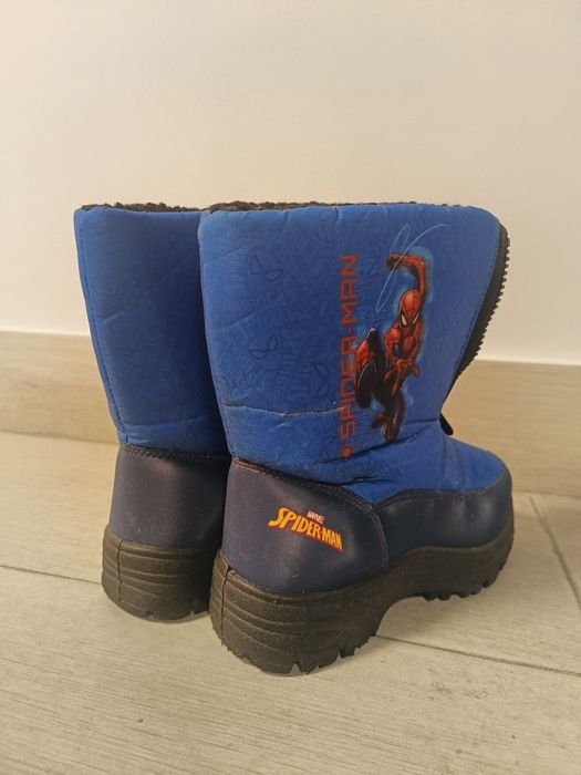 Fato completo de criança para neve