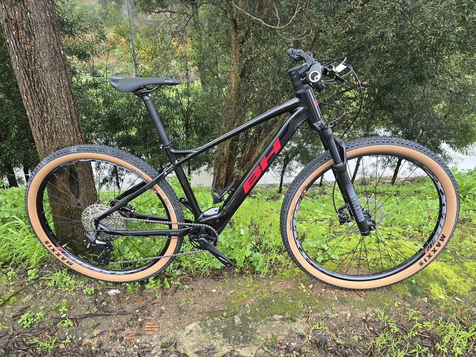 Bh eletrica m 29 oportunidadeee de exposicao