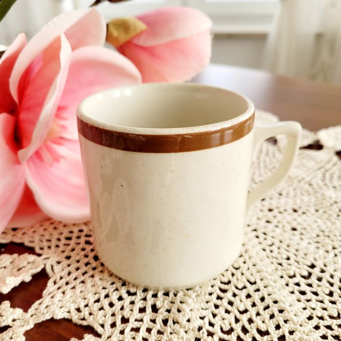 Kubek z uchem Mirostowice