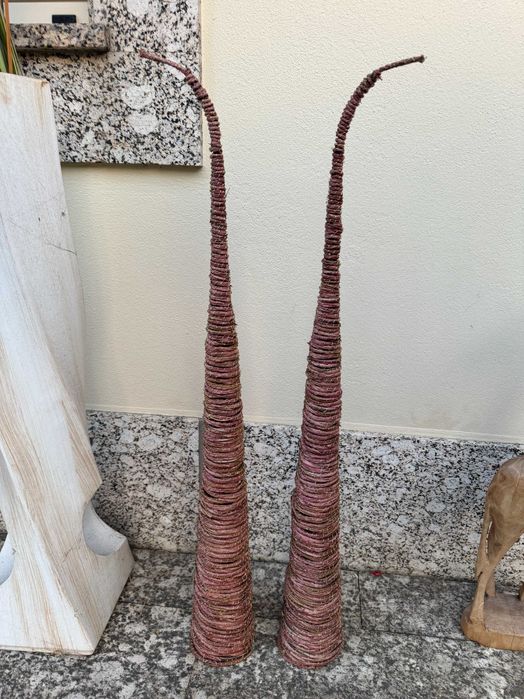 Peças de Decoração em formato de cone